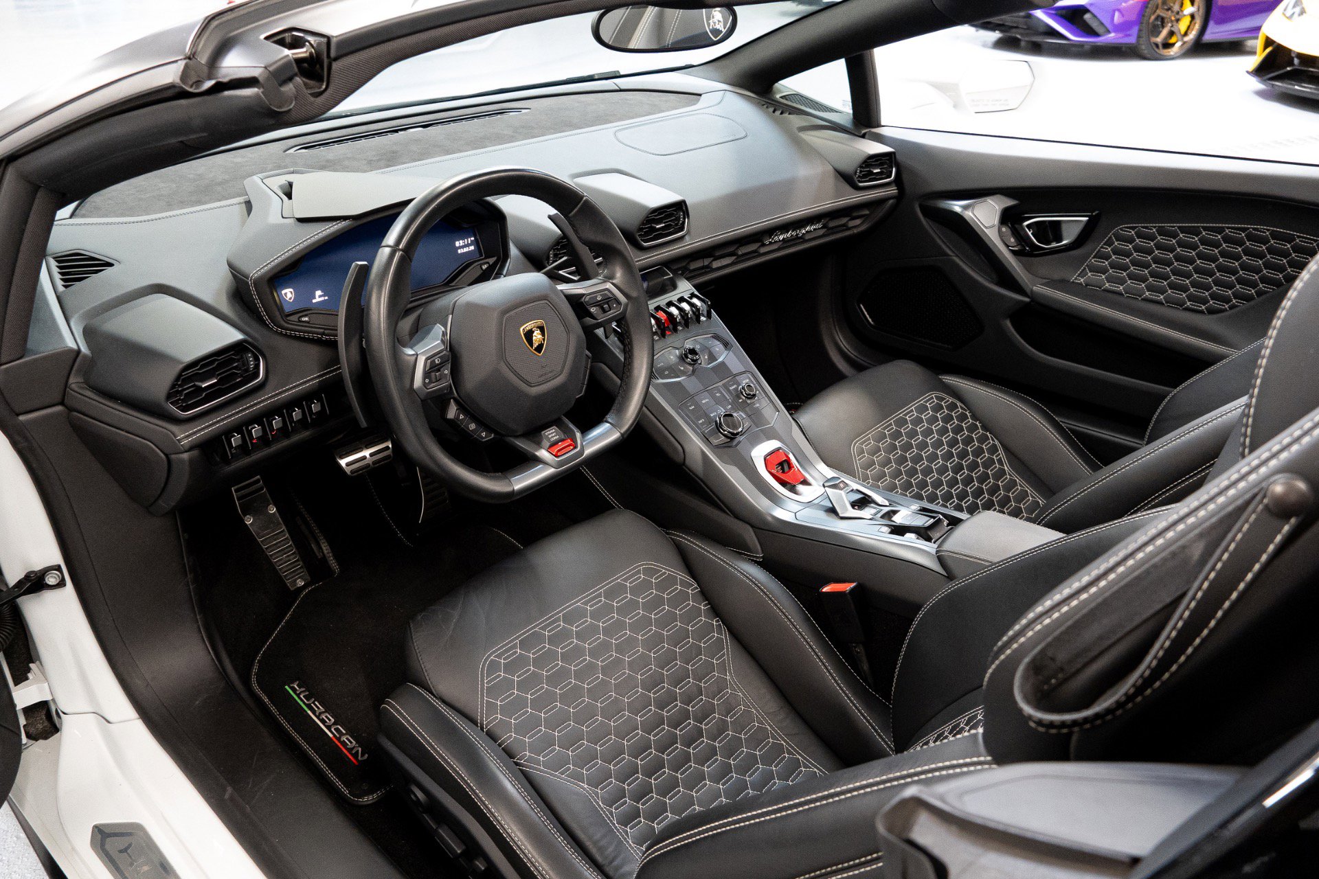 Used 2017 Lamborghini Huracan LP 580-2 image 13