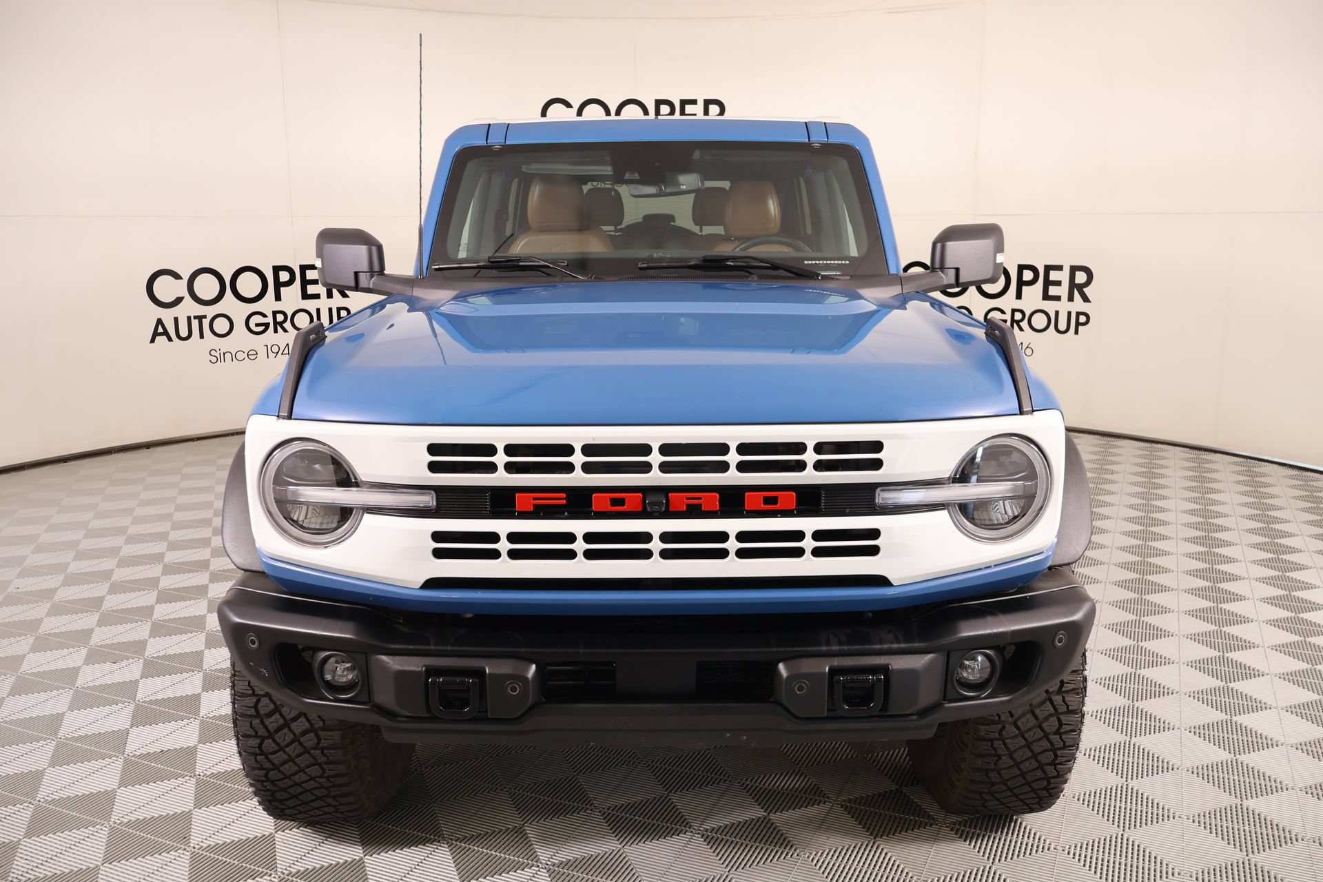 Used 2024 Ford Bronco Heritage Edition AWD/4WD image 10