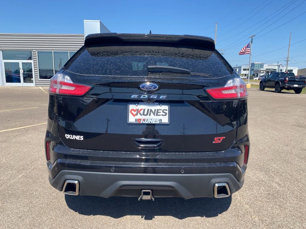 Used 2022 Ford Edge ST w/ Equipment Group 401A image 10