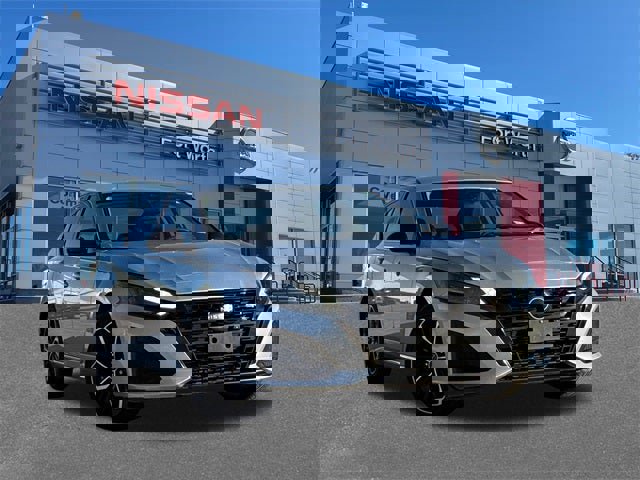 Used 2023 Nissan Altima 2.5 SR