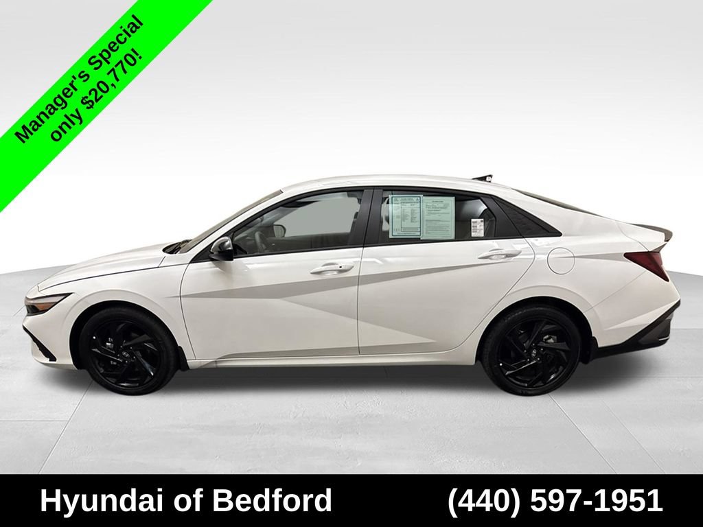 Certified 2026 Hyundai Elantra Sport FWD image 9