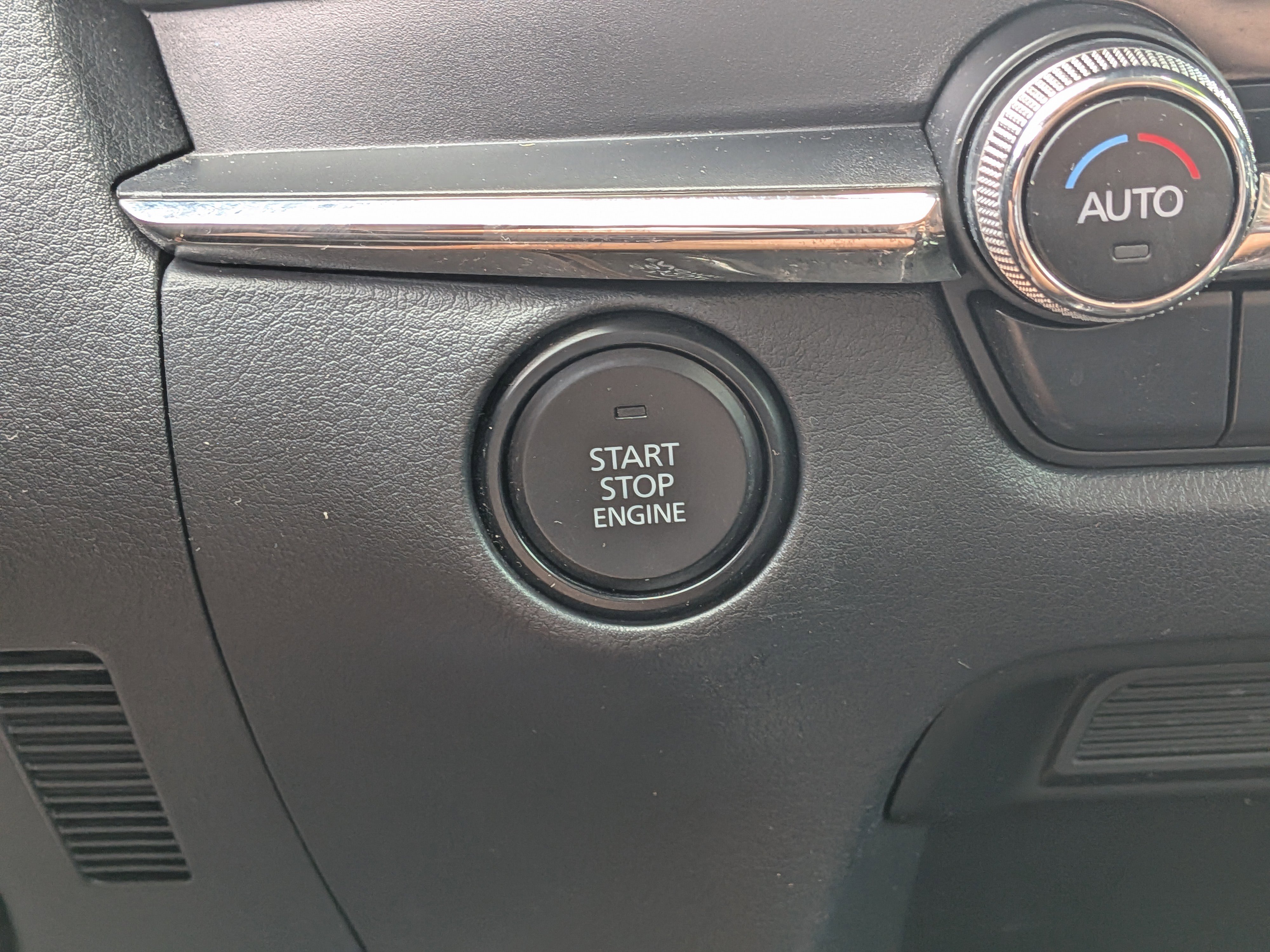 Used 2020 MAZDA CX-30 FWD w/ Preferred Package image 30