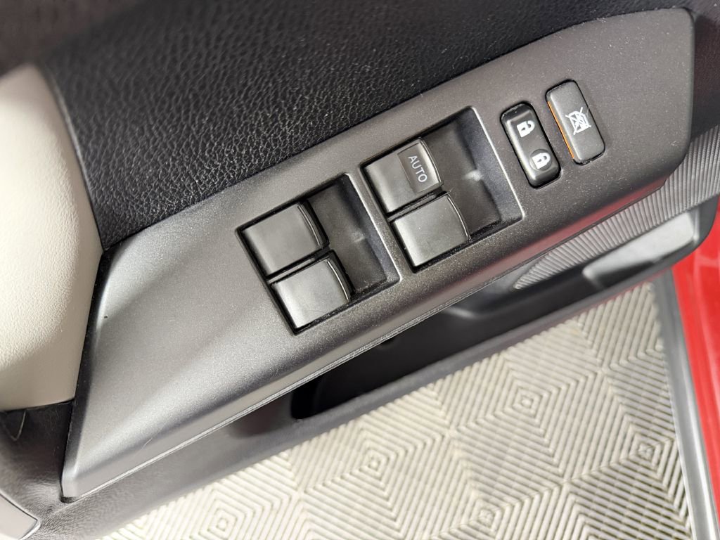 Used 2017 Toyota RAV4 XLE image 34