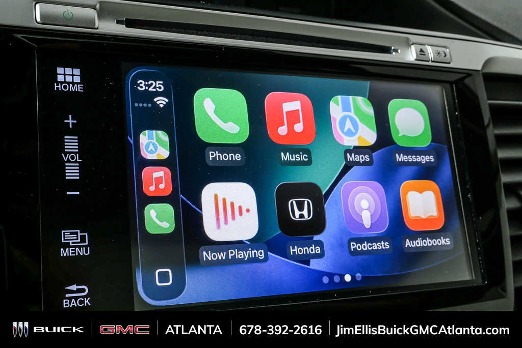 Used 2017 Honda Accord Touring image 15