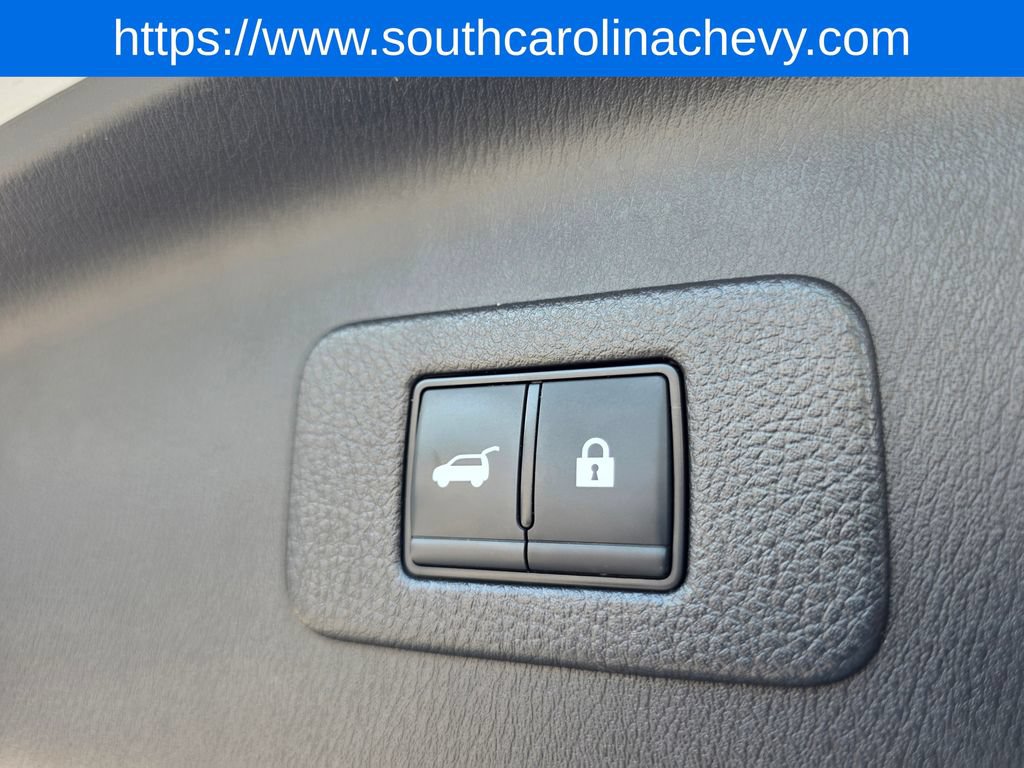 Used 2023 Nissan Armada SL w/ Midnight Edition Package RWD image 36