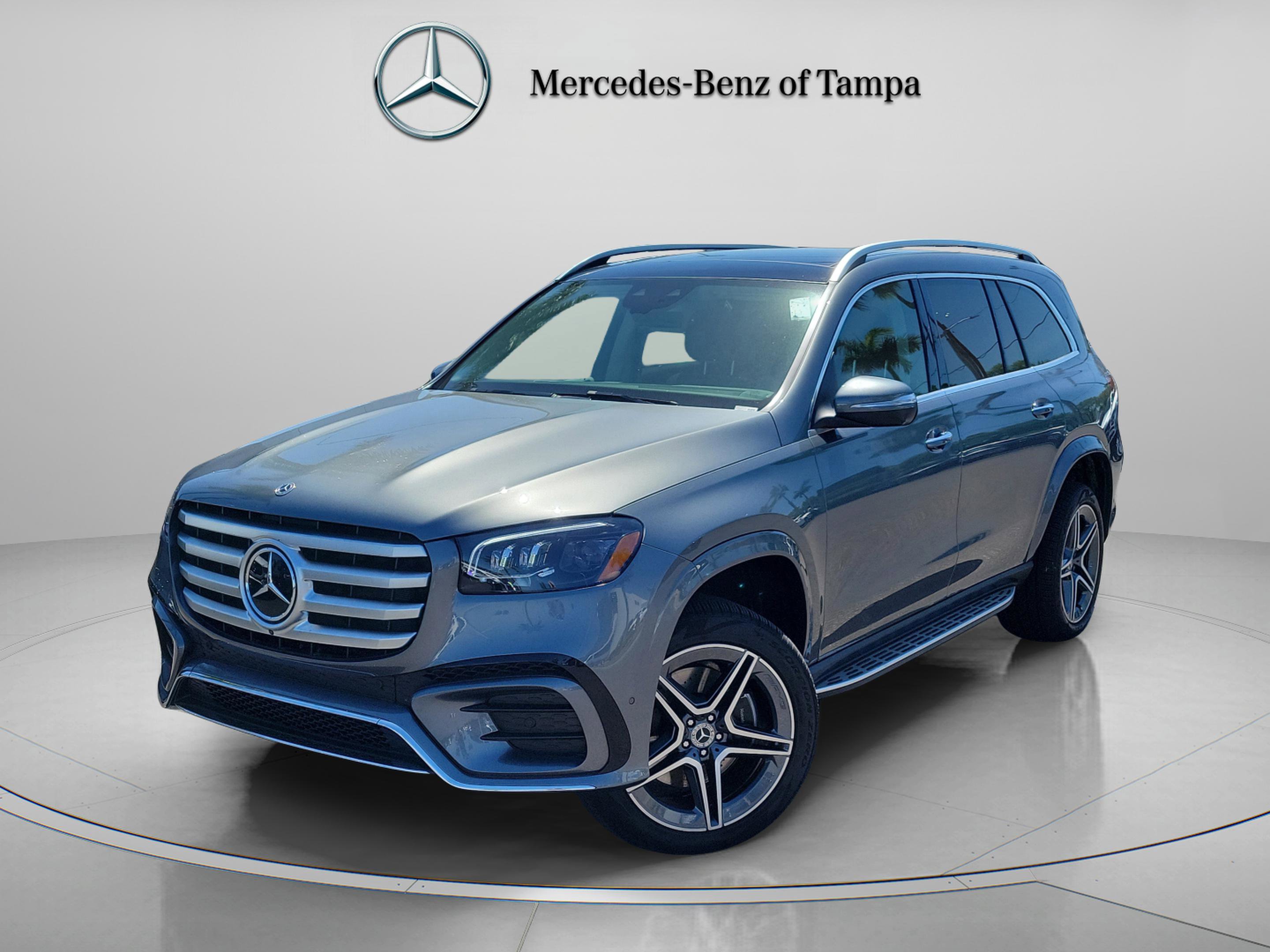 Used 2026 Mercedes-Benz GLS 450 4MATIC image 1