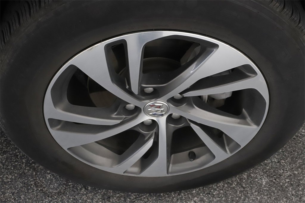 Used 2023 Buick Envision Essence image 33