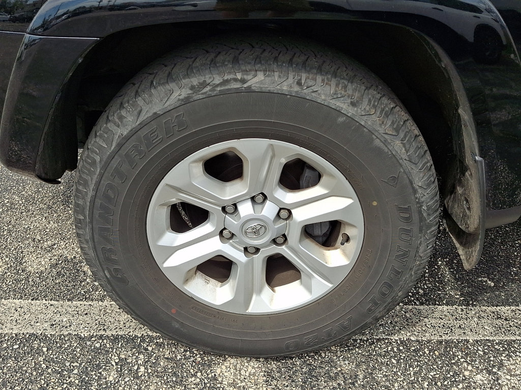 Used 2024 Toyota 4Runner SR5 RWD image 4