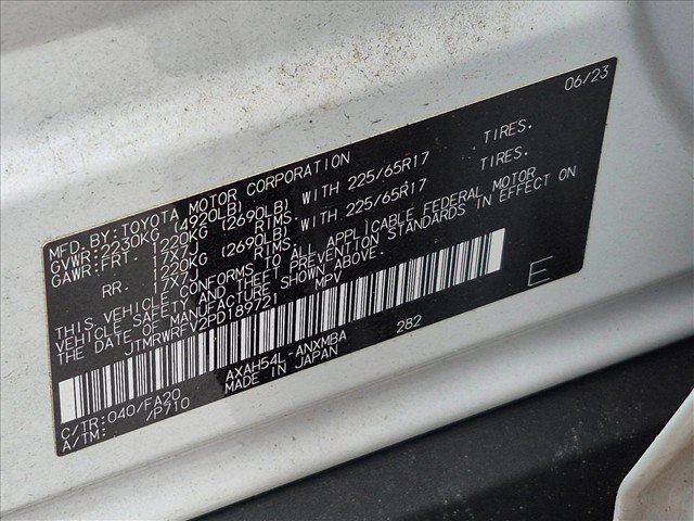 Used 2023 Toyota RAV4 XLE w/ Convenience Package AWD/4WD image 17