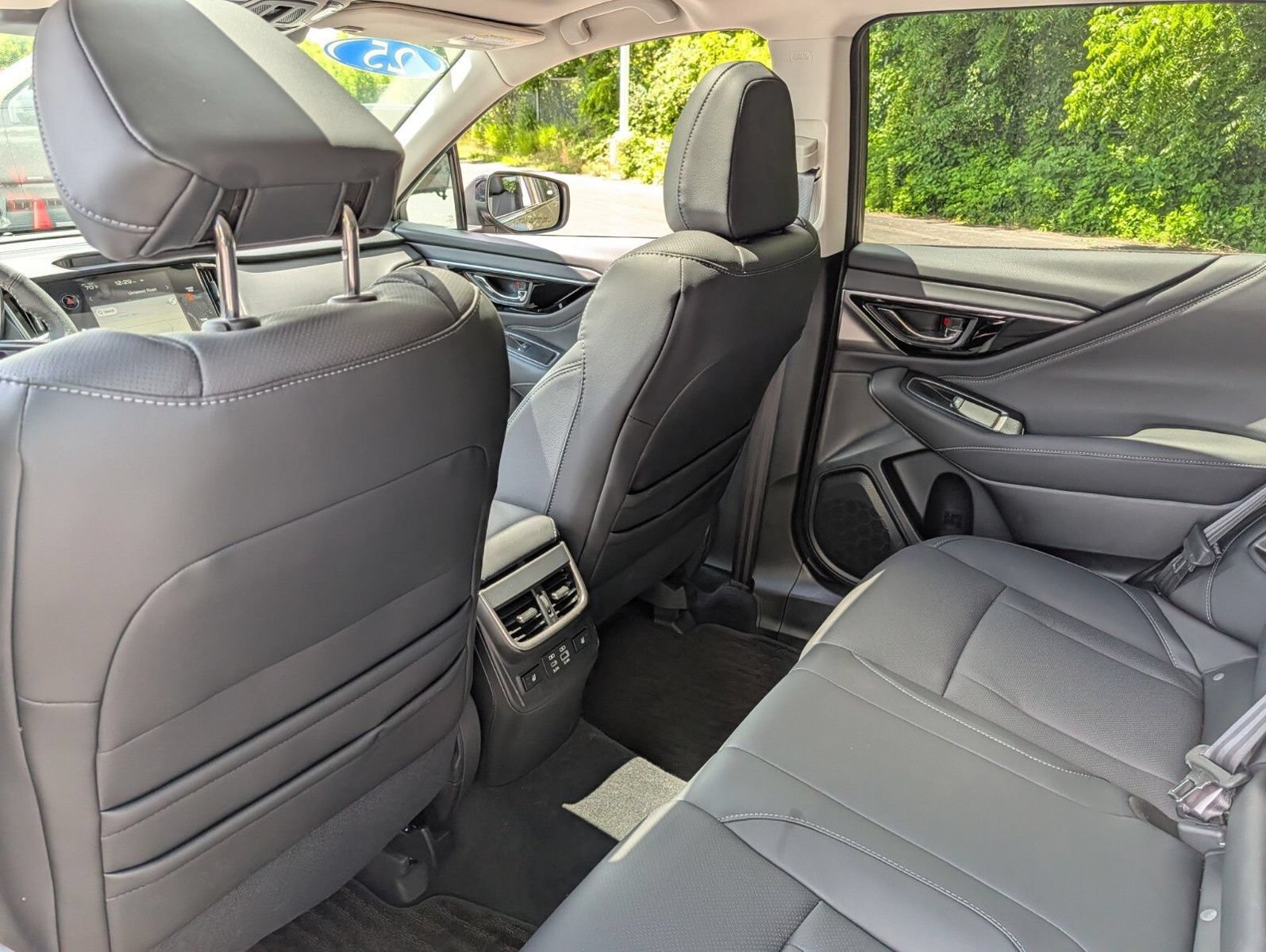 Certified 2025 Subaru Outback Limited AWD/4WD image 20