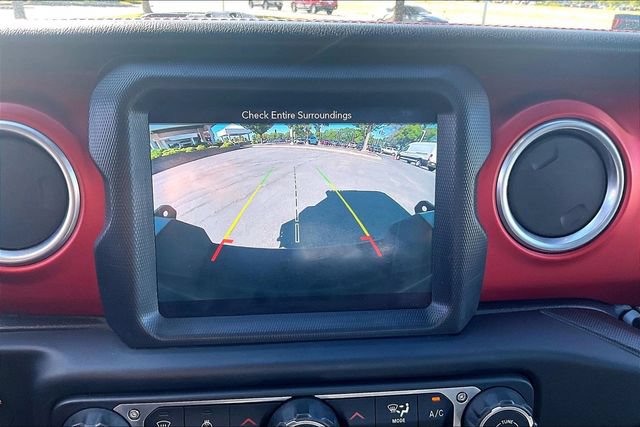 Used 2018 Jeep Wrangler Unlimited Rubicon AWD/4WD image 21