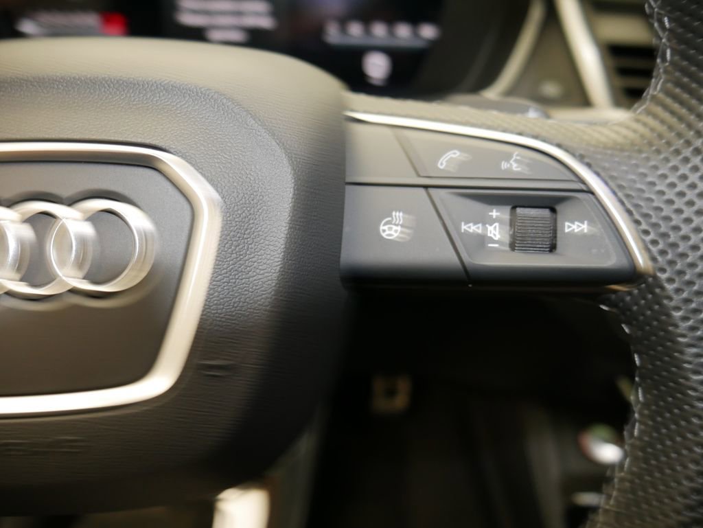 Certified 2023 Audi SQ5 Prestige w/ Prestige Package AWD/4WD image 37