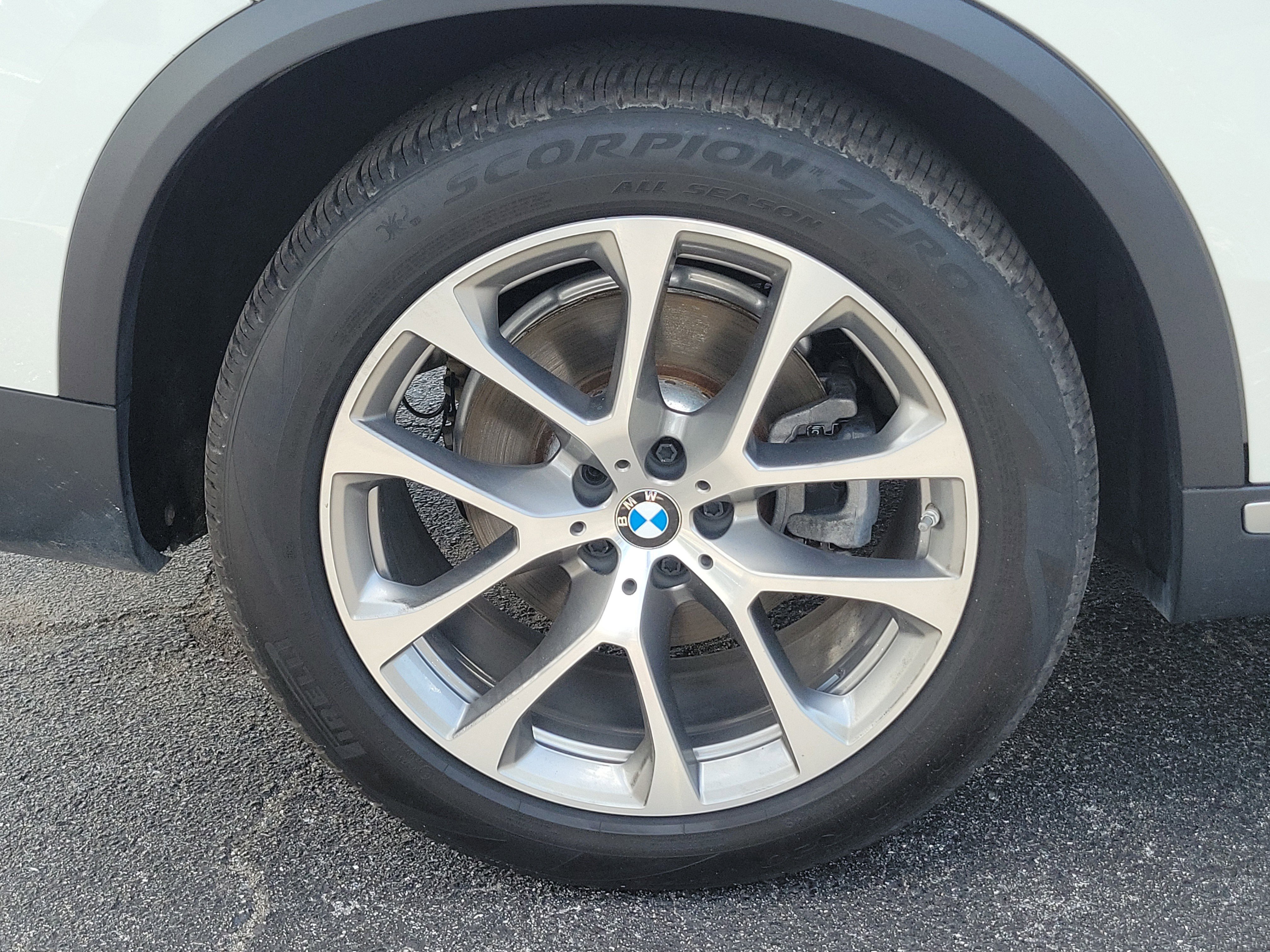 Used 2020 BMW X5 sDrive40i w/ Convenience Package image 9