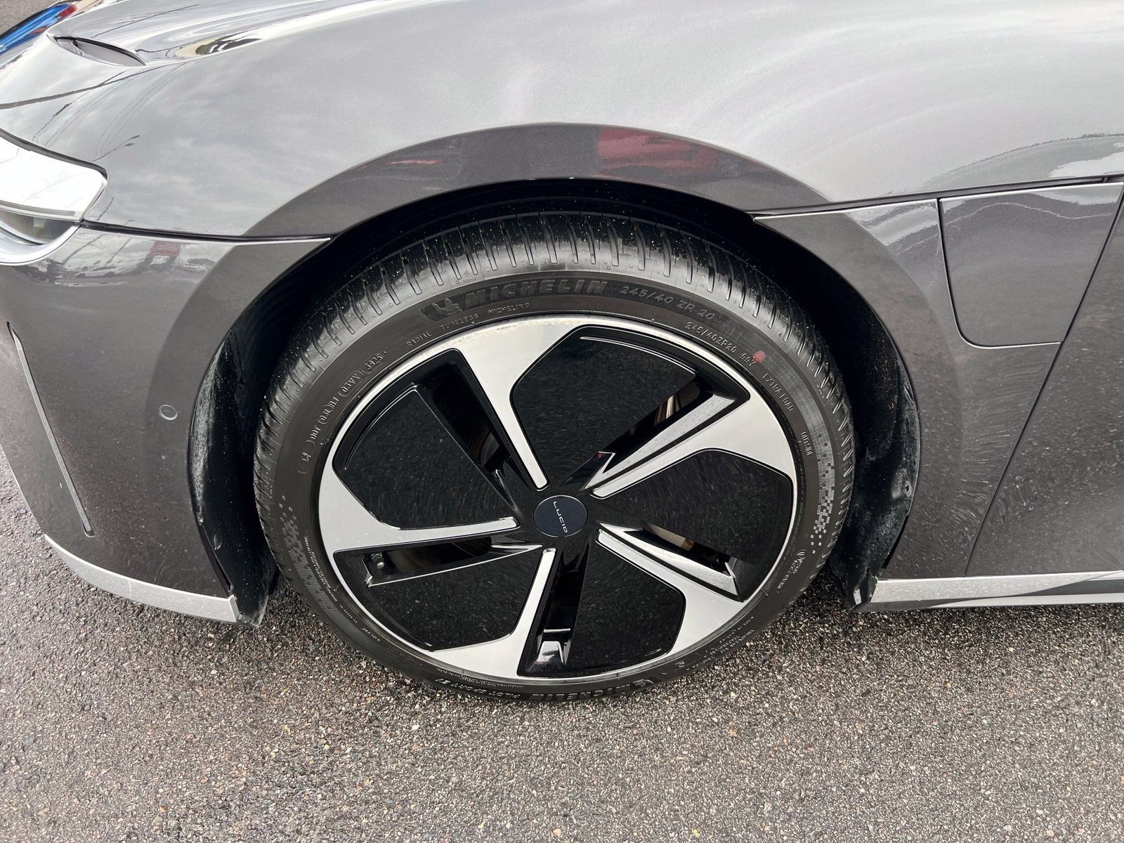 Used 2023 Lucid Air Touring AWD/4WD image 15