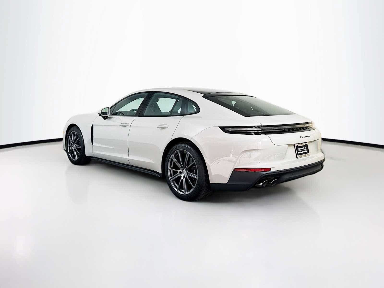 New 2026 Porsche Panamera 4 AWD/4WD image 31
