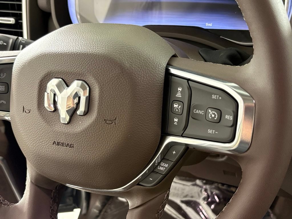 New 2026 RAM 2500 Laramie AWD/4WD image 30