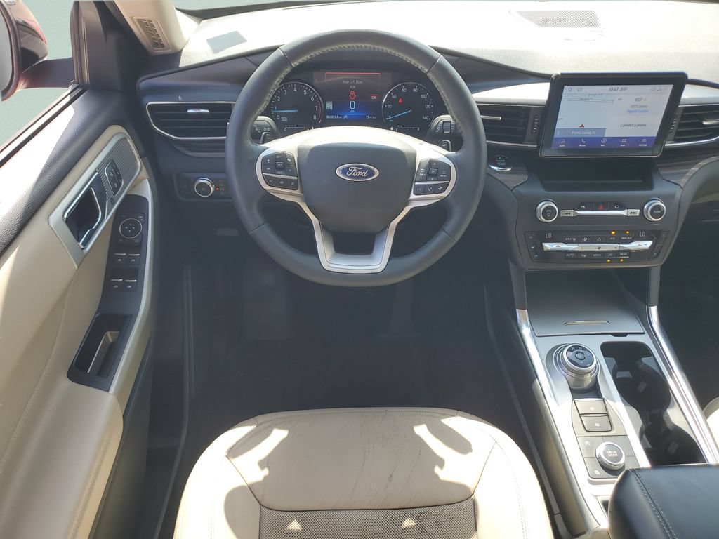 Used 2020 Ford Explorer Limited w/ Class III Trailer Tow Package AWD/4WD image 12