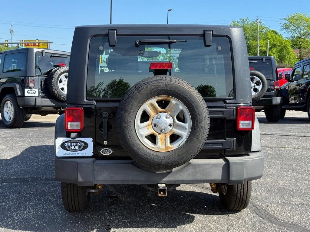 Used 2013 Jeep Wrangler Sport AWD/4WD image 4