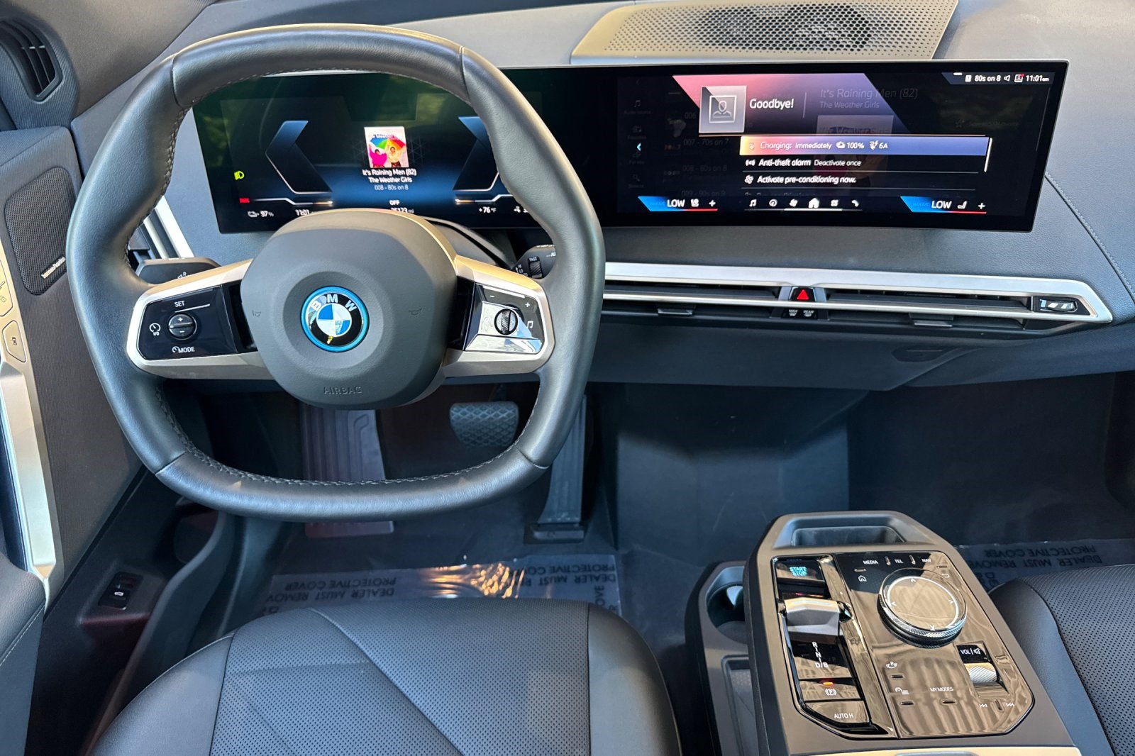 Certified 2024 BMW iX xDrive50 w/ Sport Package AWD/4WD image 18