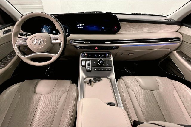 Used 2023 Hyundai Palisade Calligraphy w/ Cargo Package FWD image 18
