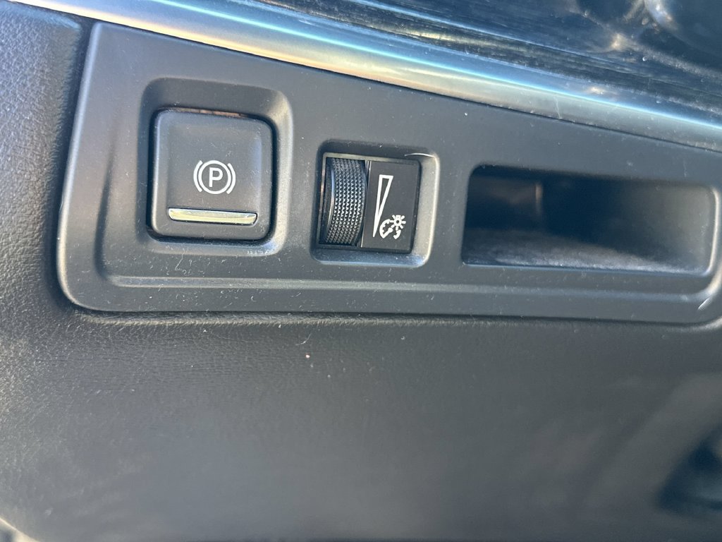 Used 2024 Cadillac XT5 Premium Luxury AWD/4WD image 18