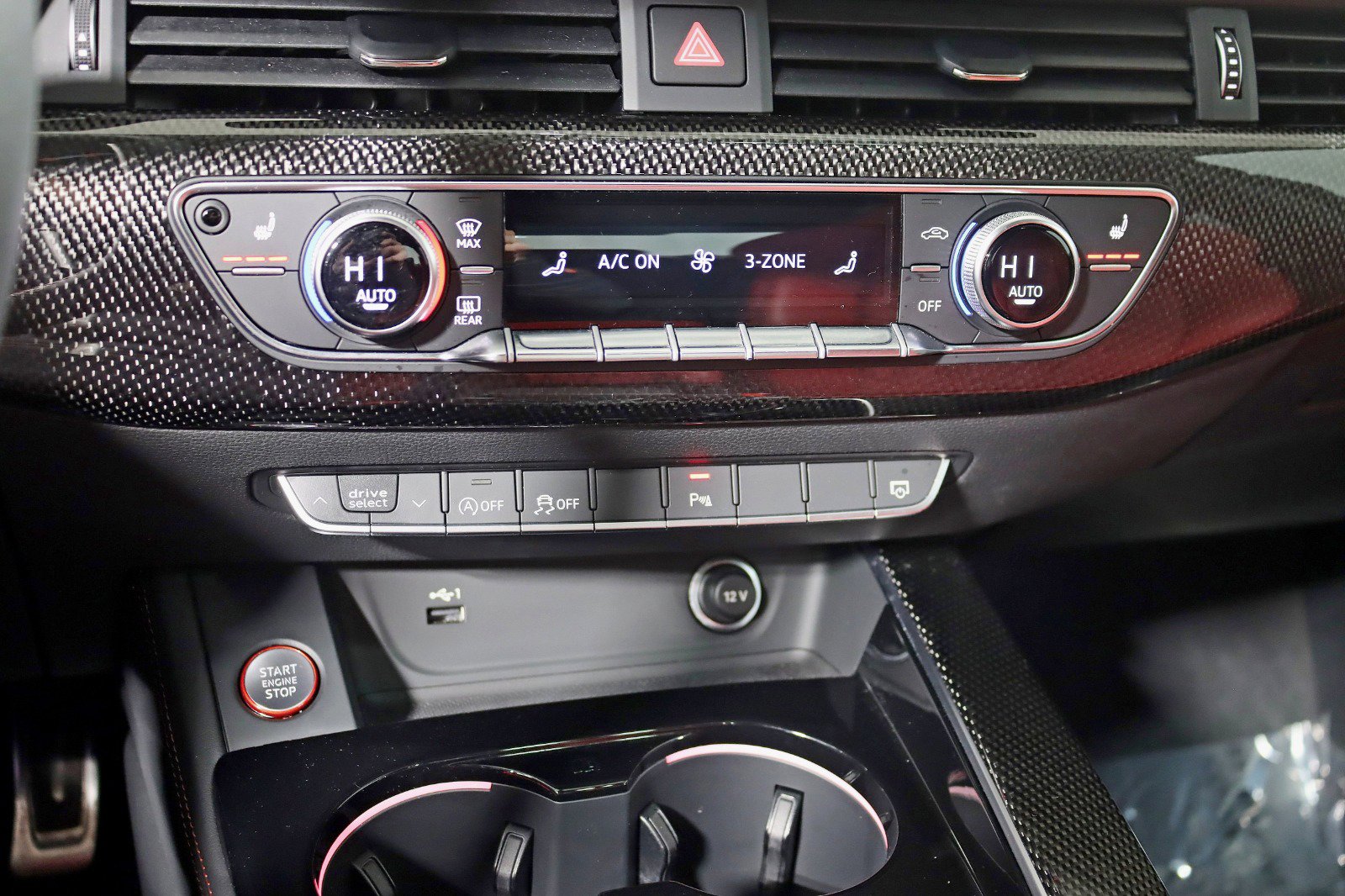 Used 2023 Audi S4 Prestige image 24