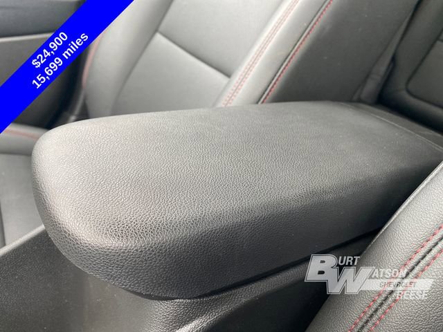 Used 2025 Chevrolet Trax RS image 25