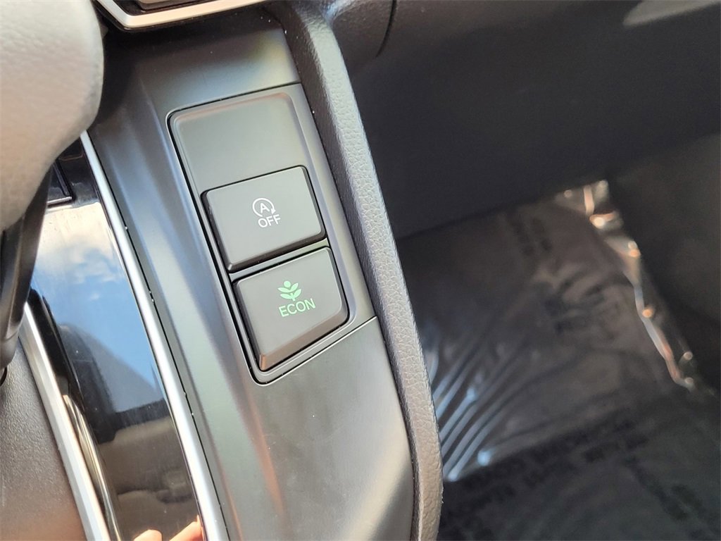 Used 2021 Honda CR-V Special Edition image 17