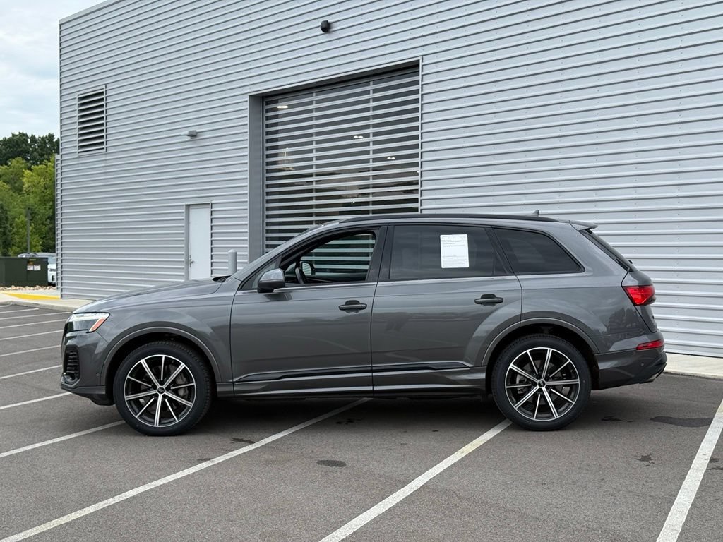 Used 2025 Audi Q7 2.0T Premium Plus w/ Premium Plus Package AWD/4WD image 11