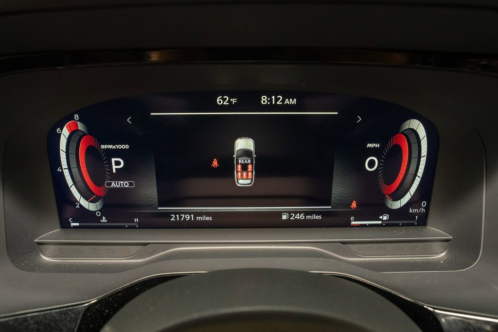 Certified 2025 Nissan Pathfinder Platinum image 21