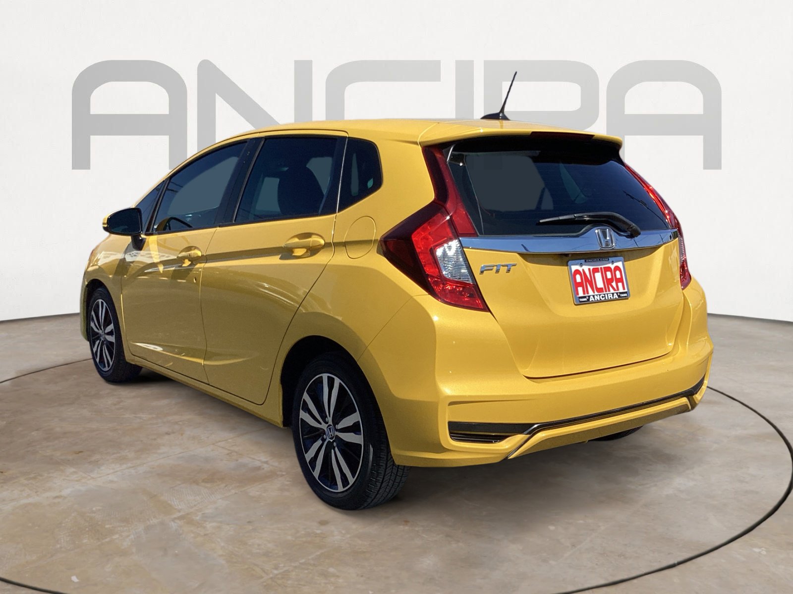 Used 2019 Honda Fit EX image 9