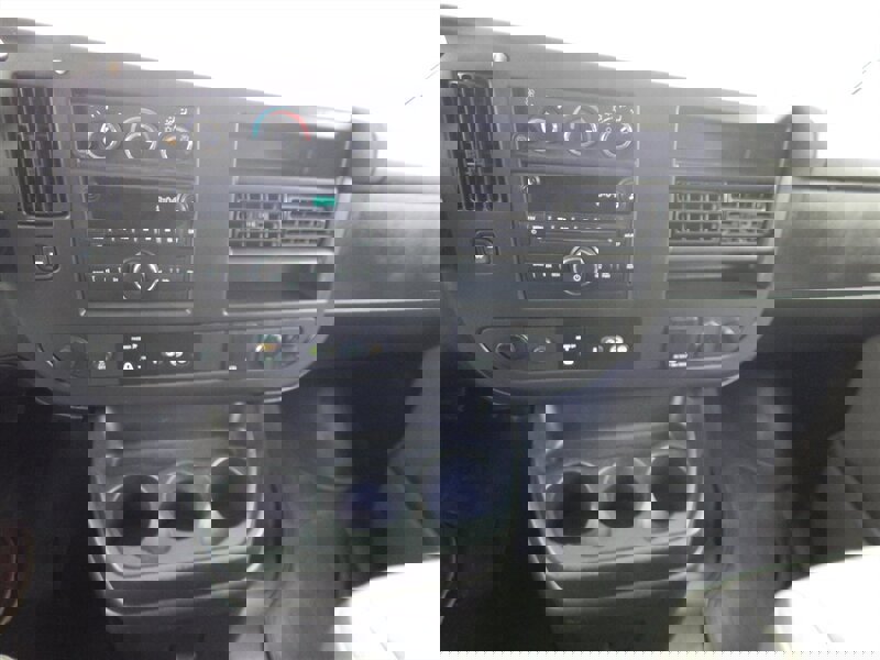 Used 2017 Chevrolet Express 3500 LT w/ LT Preferred Equipment Group image 22