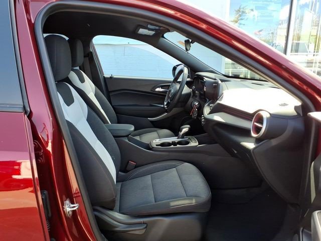 Certified 2024 Chevrolet Trax RS w/ Driver Confidence Package image 21