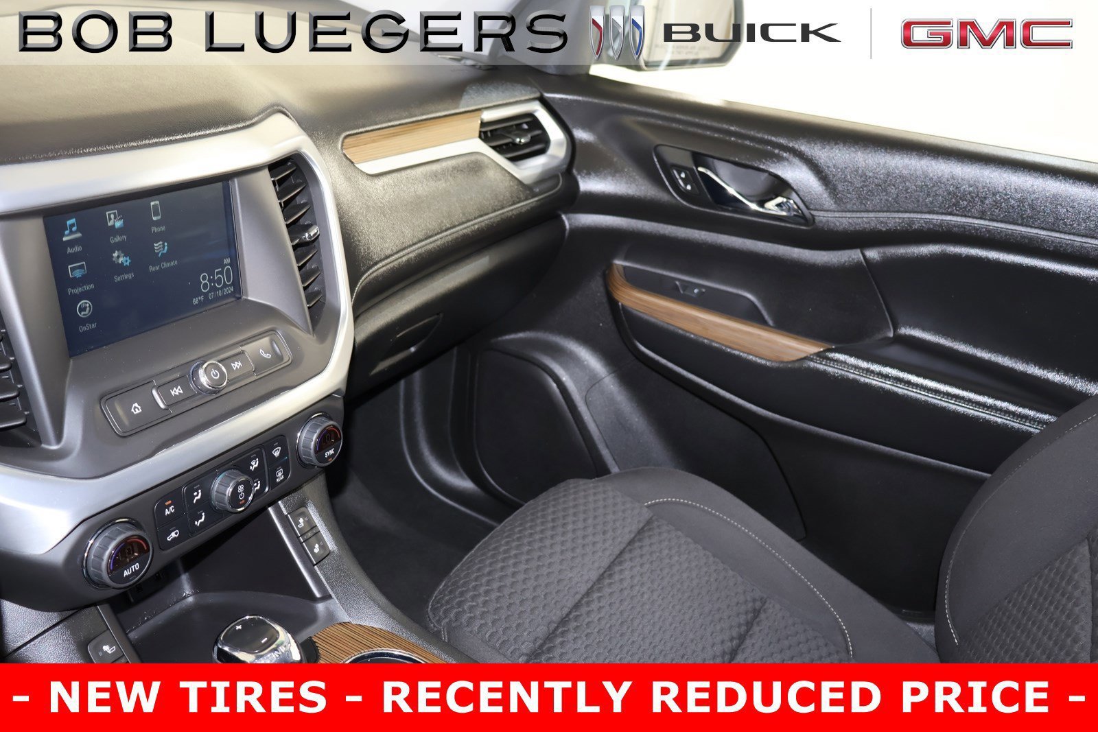 Used 2019 GMC Acadia SLE image 37