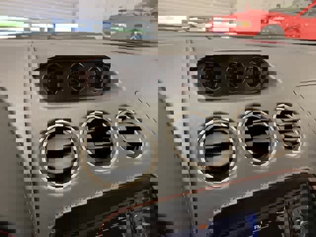 Used 2011 Lamborghini Gallardo LP 560-4 image 24