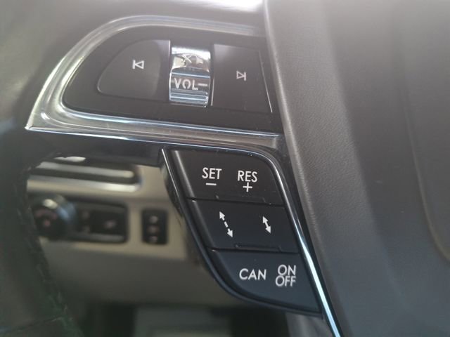 Used 2020 Lincoln Navigator Reserve image 31