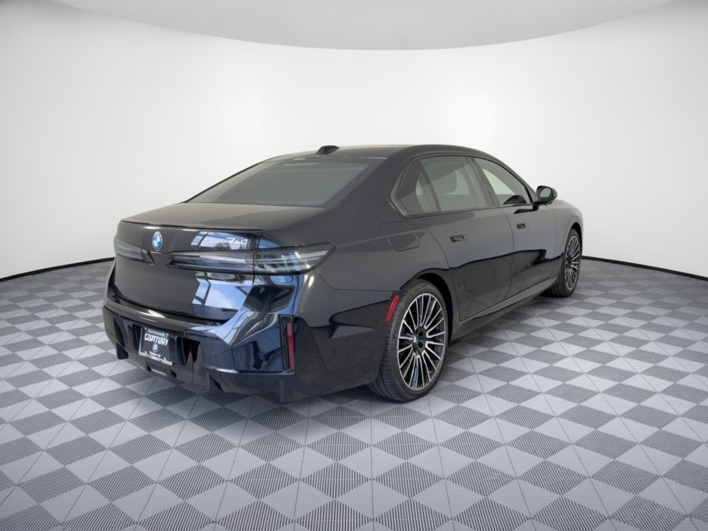 New 2027 BMW 740i w/ Executive Package RWD image 9