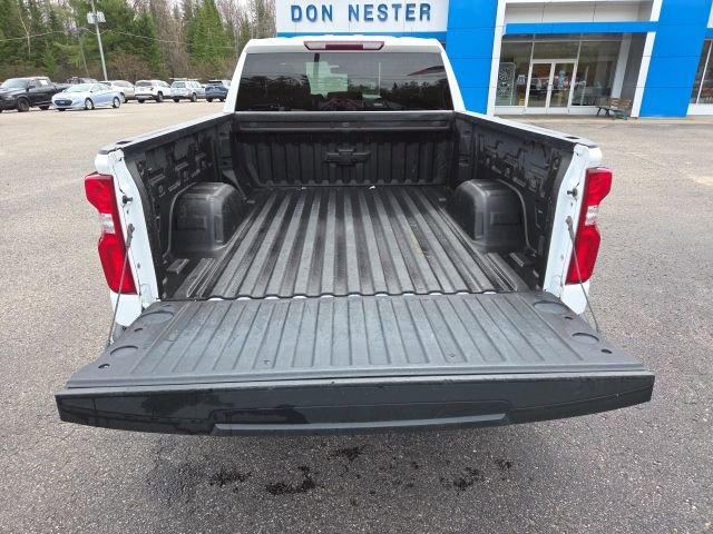 Used 2020 Chevrolet Silverado 1500 Custom w/ Custom Value Package image 19
