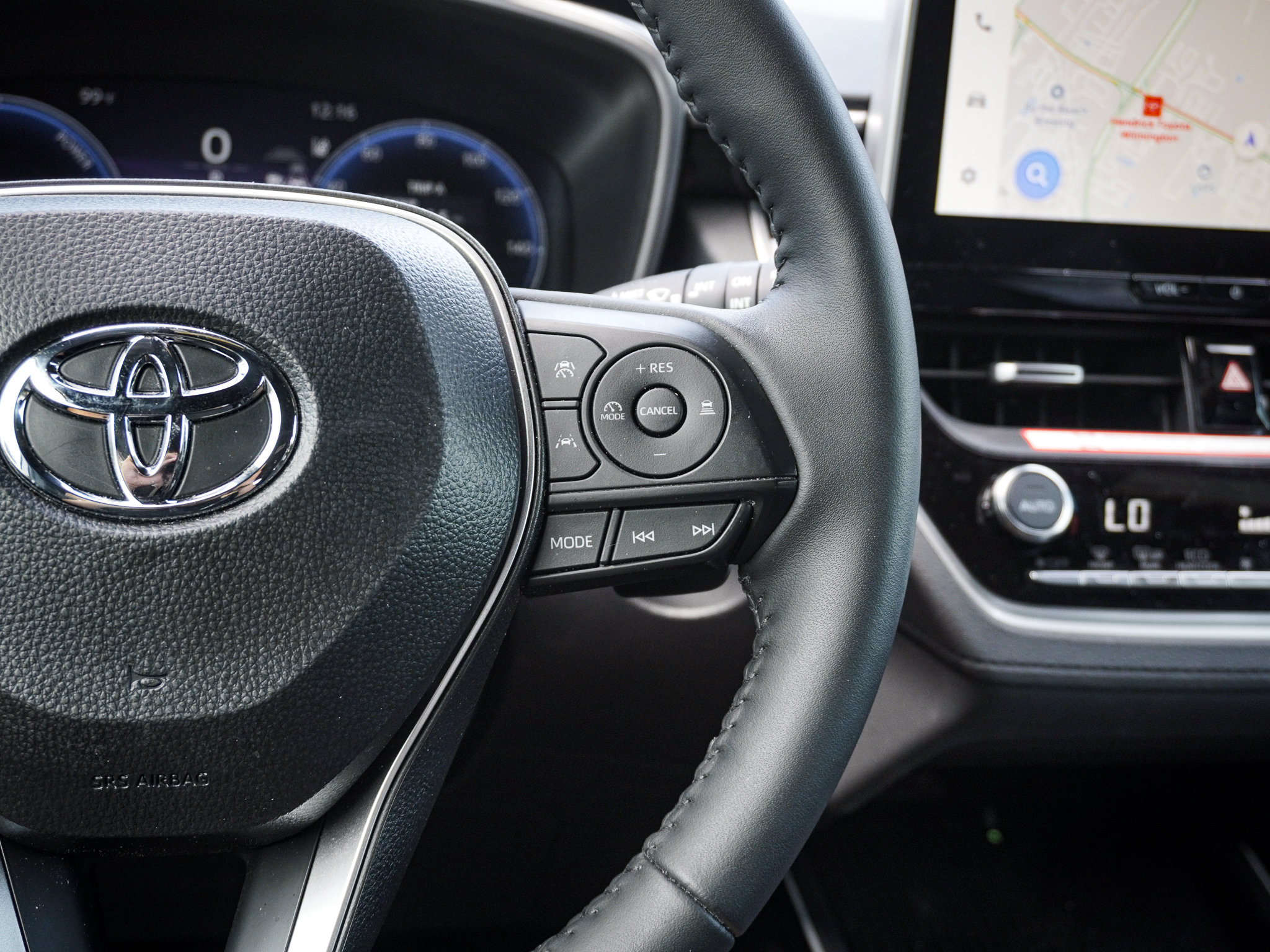 Used 2026 Toyota Corolla Cross AWD Hybrid w/ Convenience Package image 19