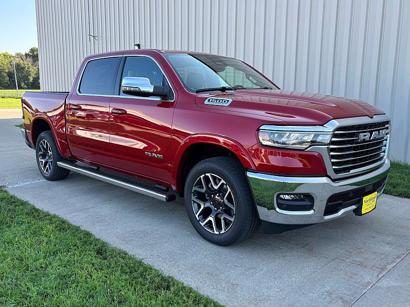 New 2027 RAM 1500 Laramie w/ Chrome Appearance Group AWD/4WD image 3