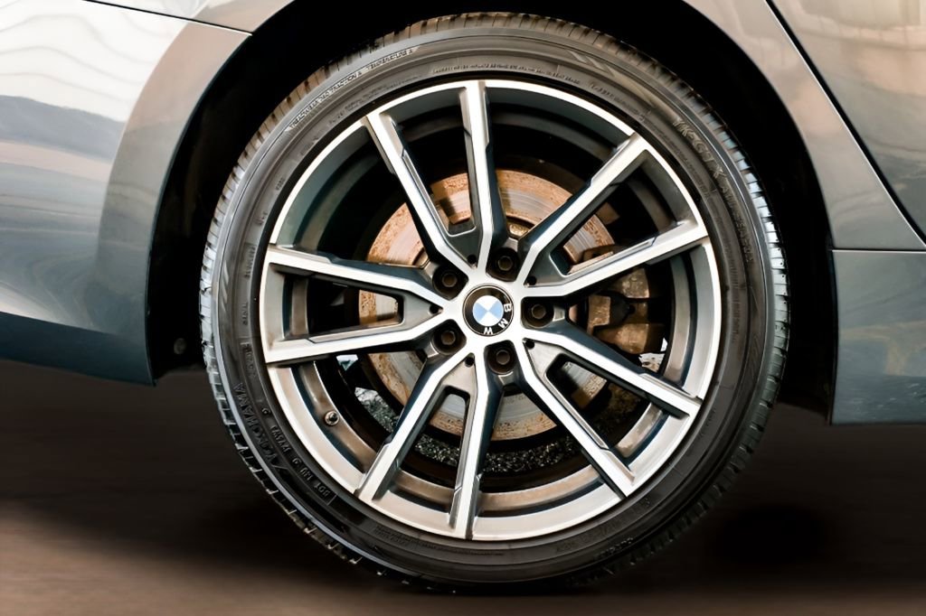 Used 2022 BMW 330i Sedan image 38