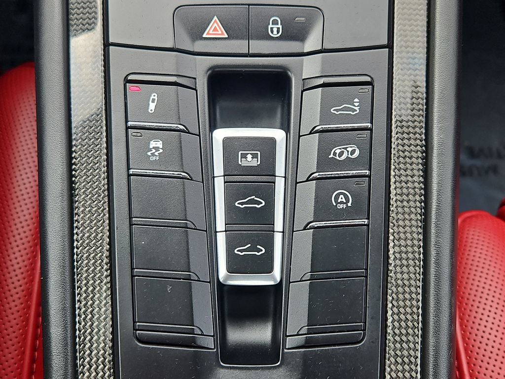 Used 2018 Porsche 911 Carrera 4S AWD/4WD image 20