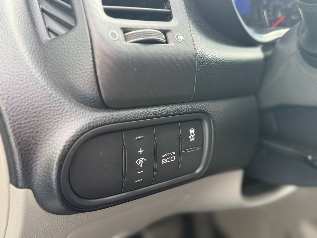 Used 2016 Kia Forte EX FWD image 16