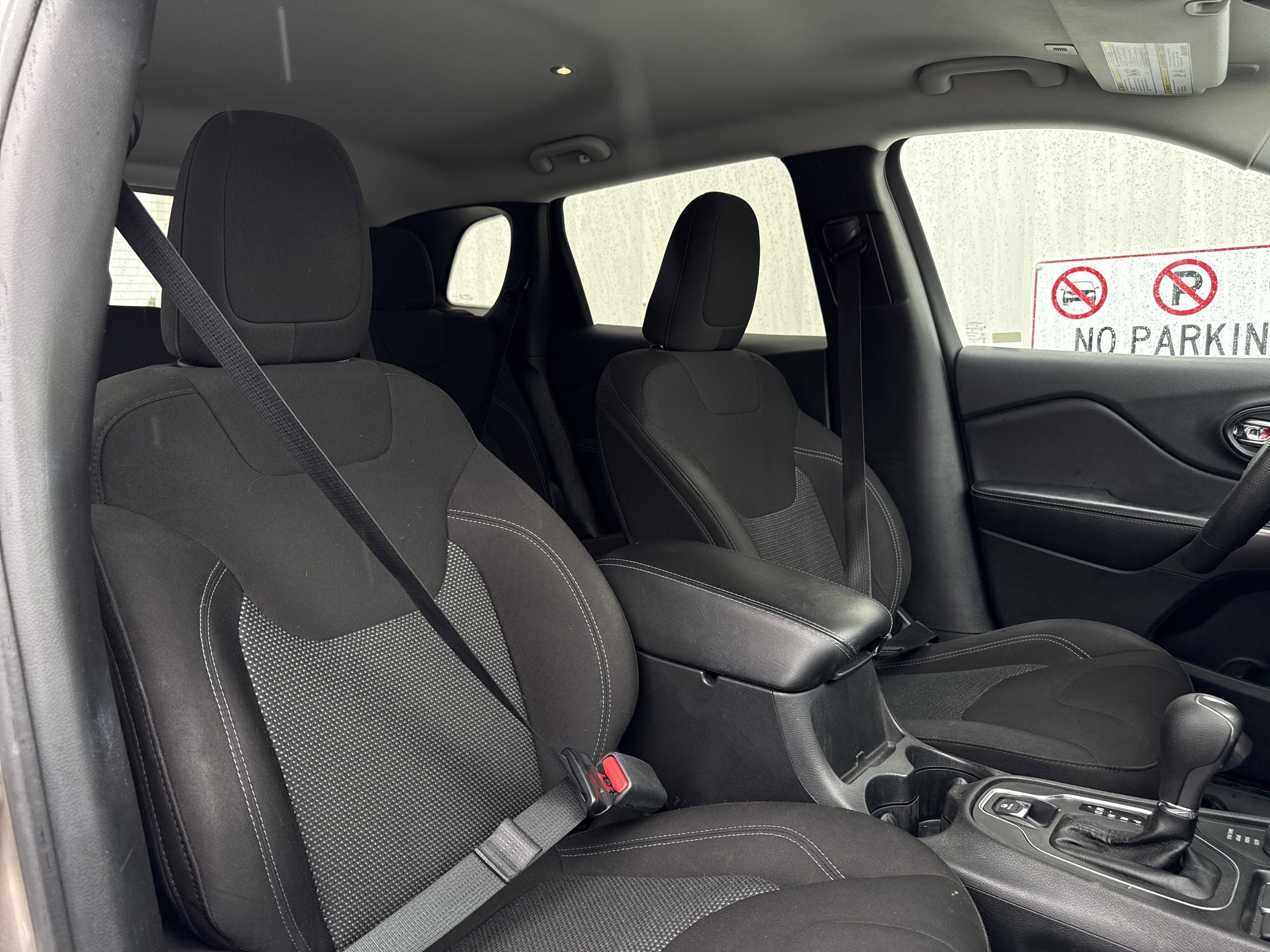 Used 2019 Jeep Cherokee Latitude w/ Popular Appearance Group image 62