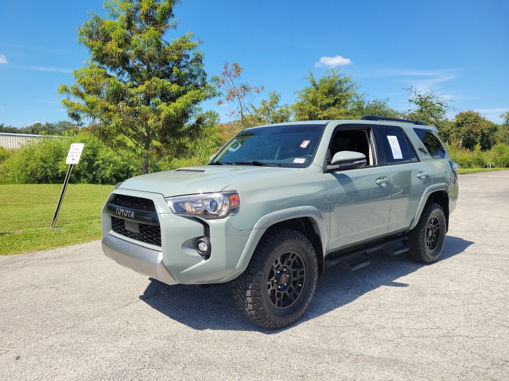 Used 2023 Toyota 4Runner TRD Off-Road Premium w/ Moonroof Package AWD/4WD image 32