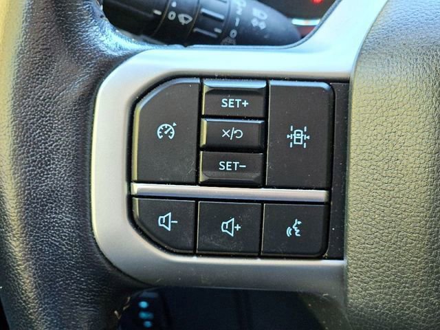 Used 2023 Ford Expedition Max XLT image 17