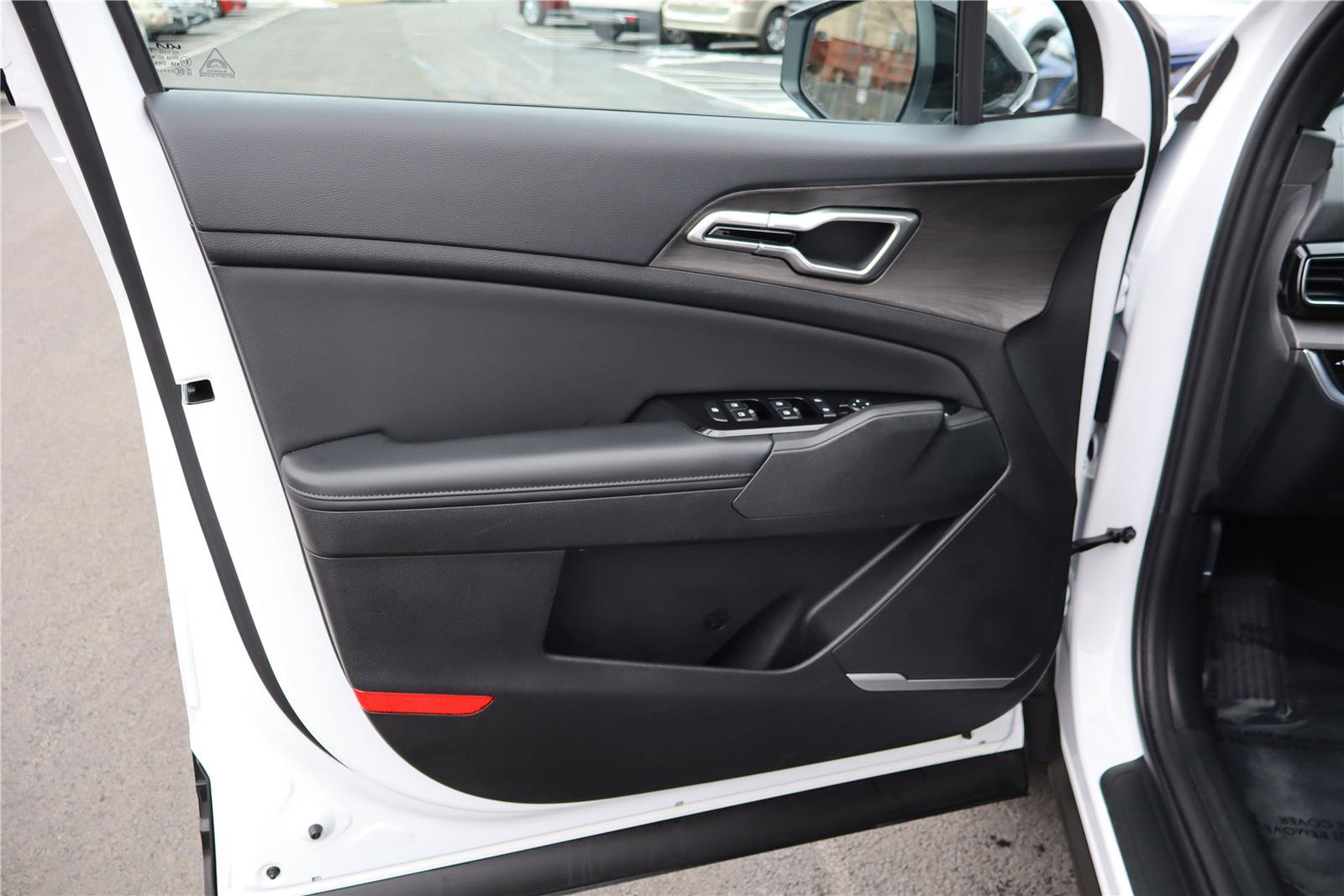 Certified 2023 Kia Sportage X-Line image 13