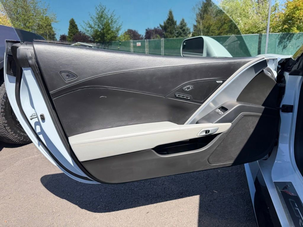 Used 2019 Chevrolet Corvette Grand Sport RWD image 12