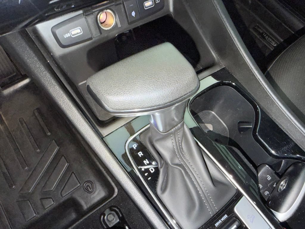 Used 2024 Hyundai Santa Cruz Night AWD/4WD image 17
