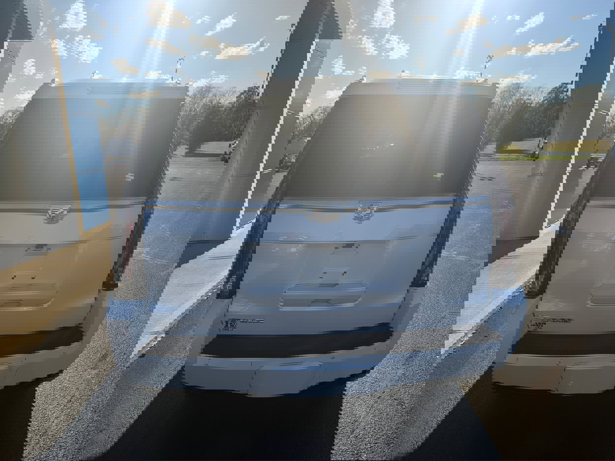 Used 2019 Cadillac Escalade ESV Premium Luxury image 10